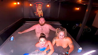 Kendra Heart Dan Misty Meaner Menikmati Threesome Yang Seksi Di Kolam Renang Yang Panas.